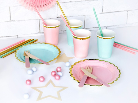 TALERZYKI PAPIEROWE 6szt 18cm RÓŻOWE