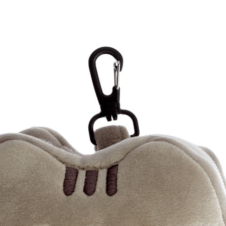 KOT PUSHEEN MASKOTKA PODUSZKA Z OPASKĄ PODRÓŻNA